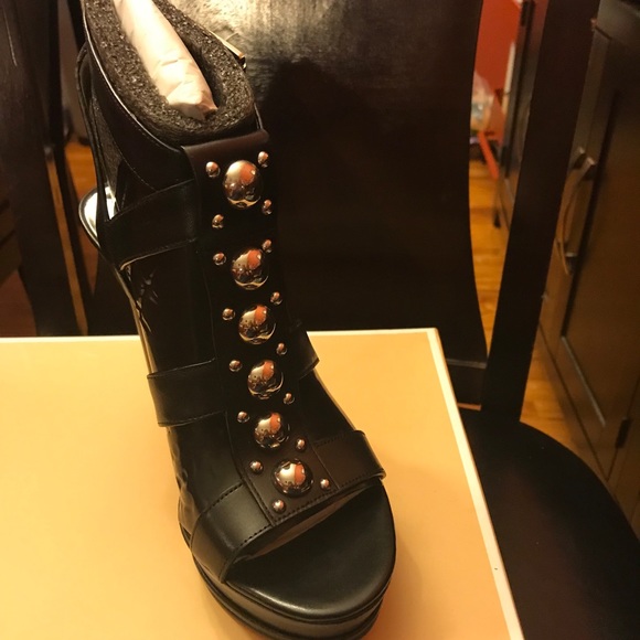 Michael kors pumps - Picture 5 of 6